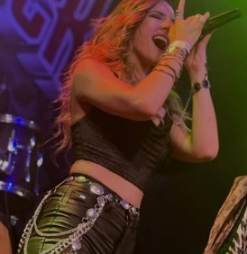 HONEY BOMB (ROCK IN ROLL)